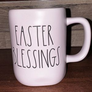 Super Cute 🥰 Rae Dunn “Easter Blessings” Super Cute mug - NEW